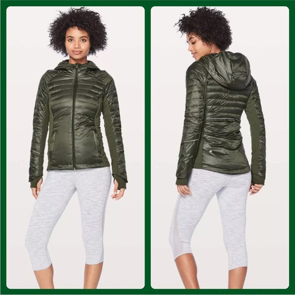 LULULEMON DOWN FOR A RUN JACKET Black Original Release SIZE 4,6 - Picture 11 of 11